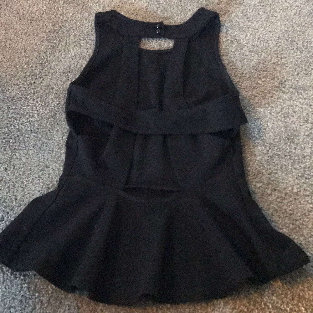Top - Picture 2 of 2
